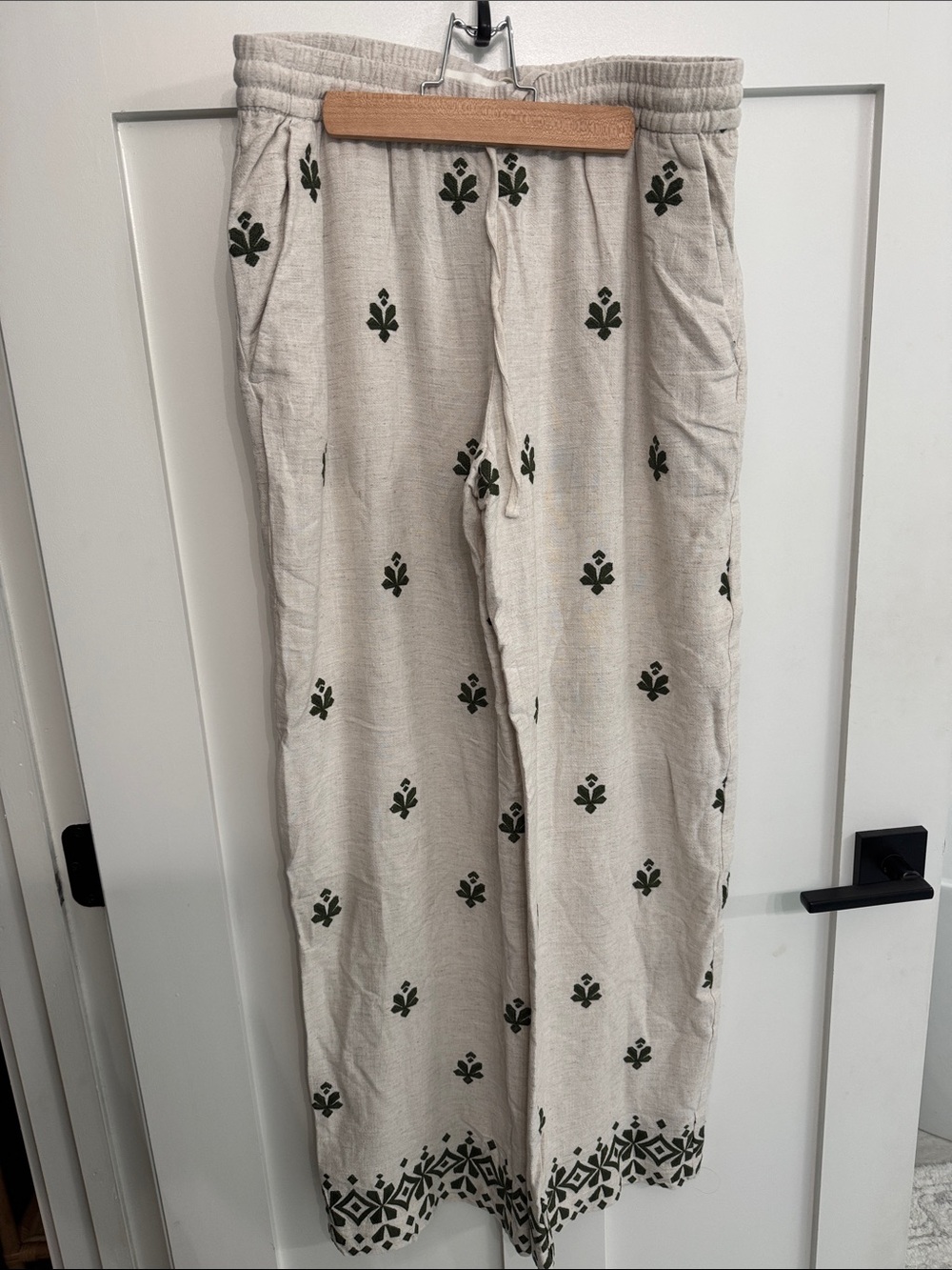 Zara Cream Drawstring Pants with Olive Motif
